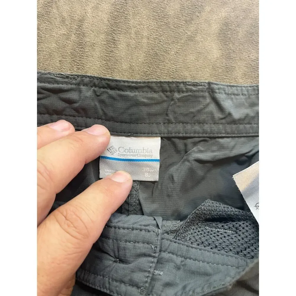Columbia Cargo Shorts Men’s 30 x‎ 8 Omni Shade Hiking Shorts Grey